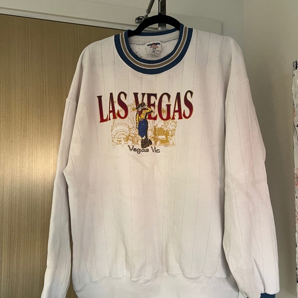 Vintage Sweatshirt - Picture 1 of 3